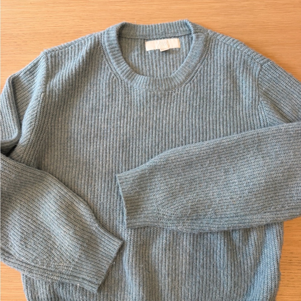 Zara Men's Dusty Blue Ribbed Crewneck Sweater